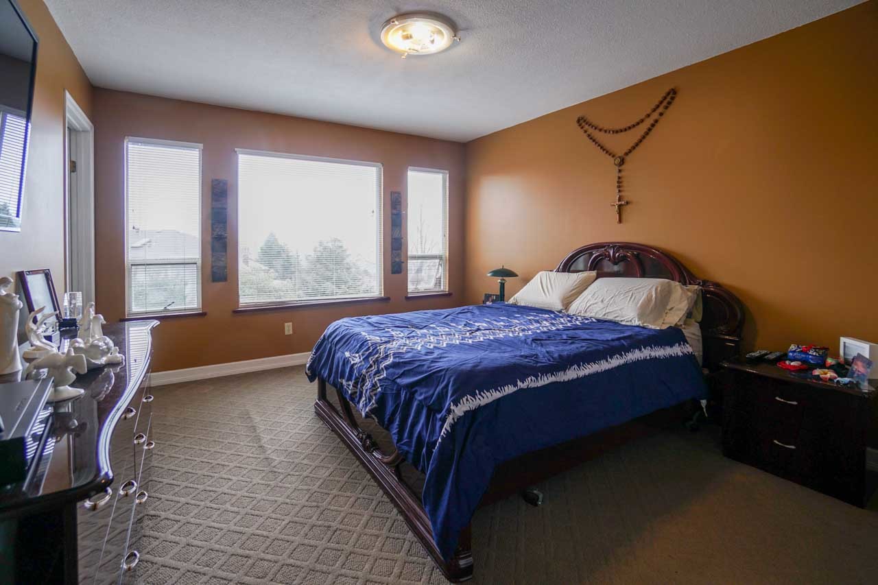 DSC02128 of 2566 Fuchsia, Summitt View, Coquitlam