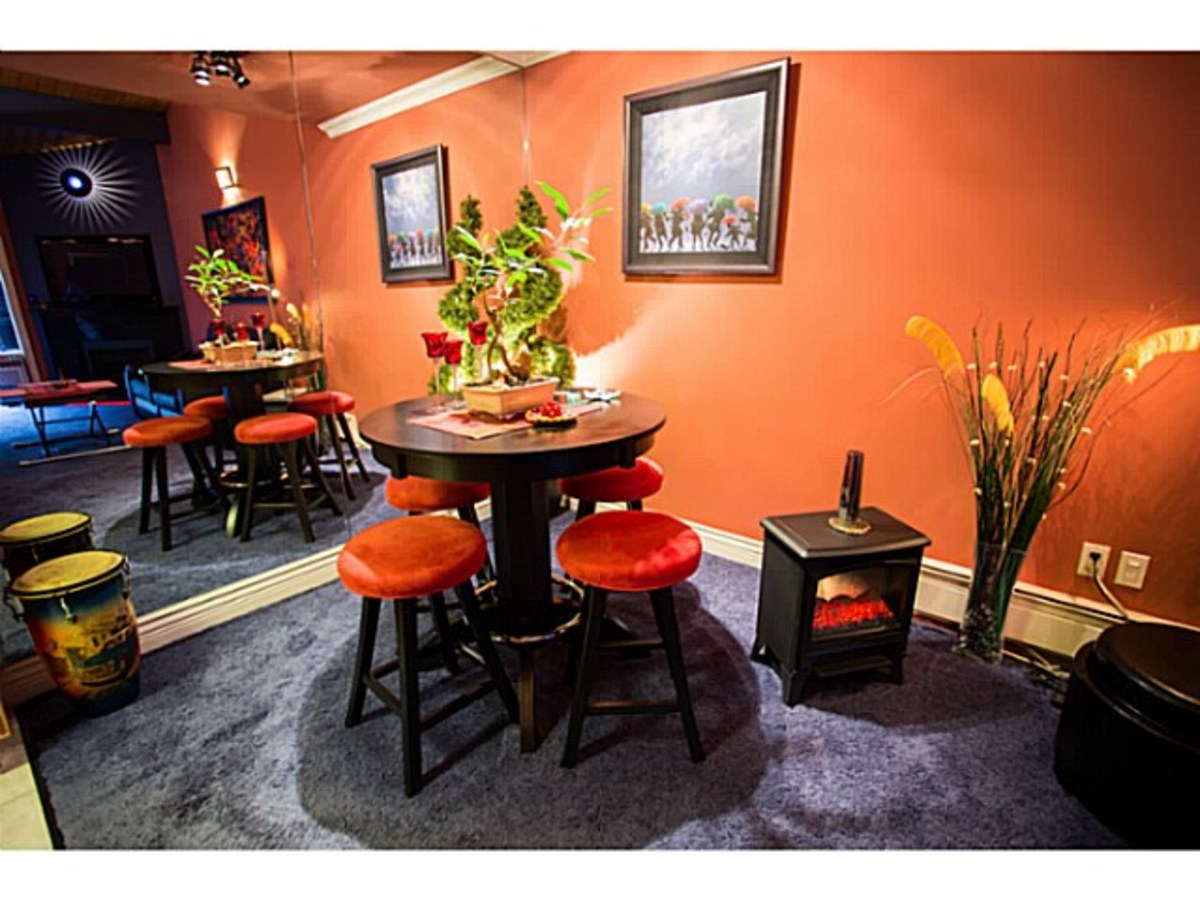 image-261852554-13.jpg of 304 - 9101  Street, Government Road, Burnaby North