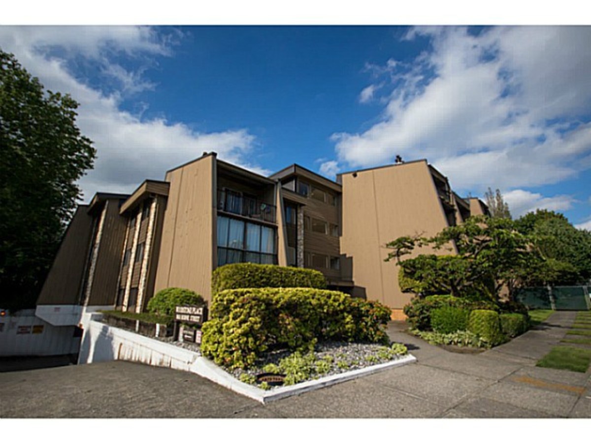 image-261852554-17.jpg of 304 - 9101  Street, Government Road, Burnaby North