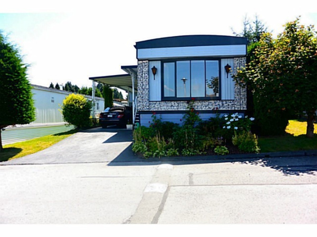 image of #5 - 8254 134th St., Queen Mary Park Surrey, Surrey image of #5 - 8254 134th St., Queen Mary Park Surrey, Surrey