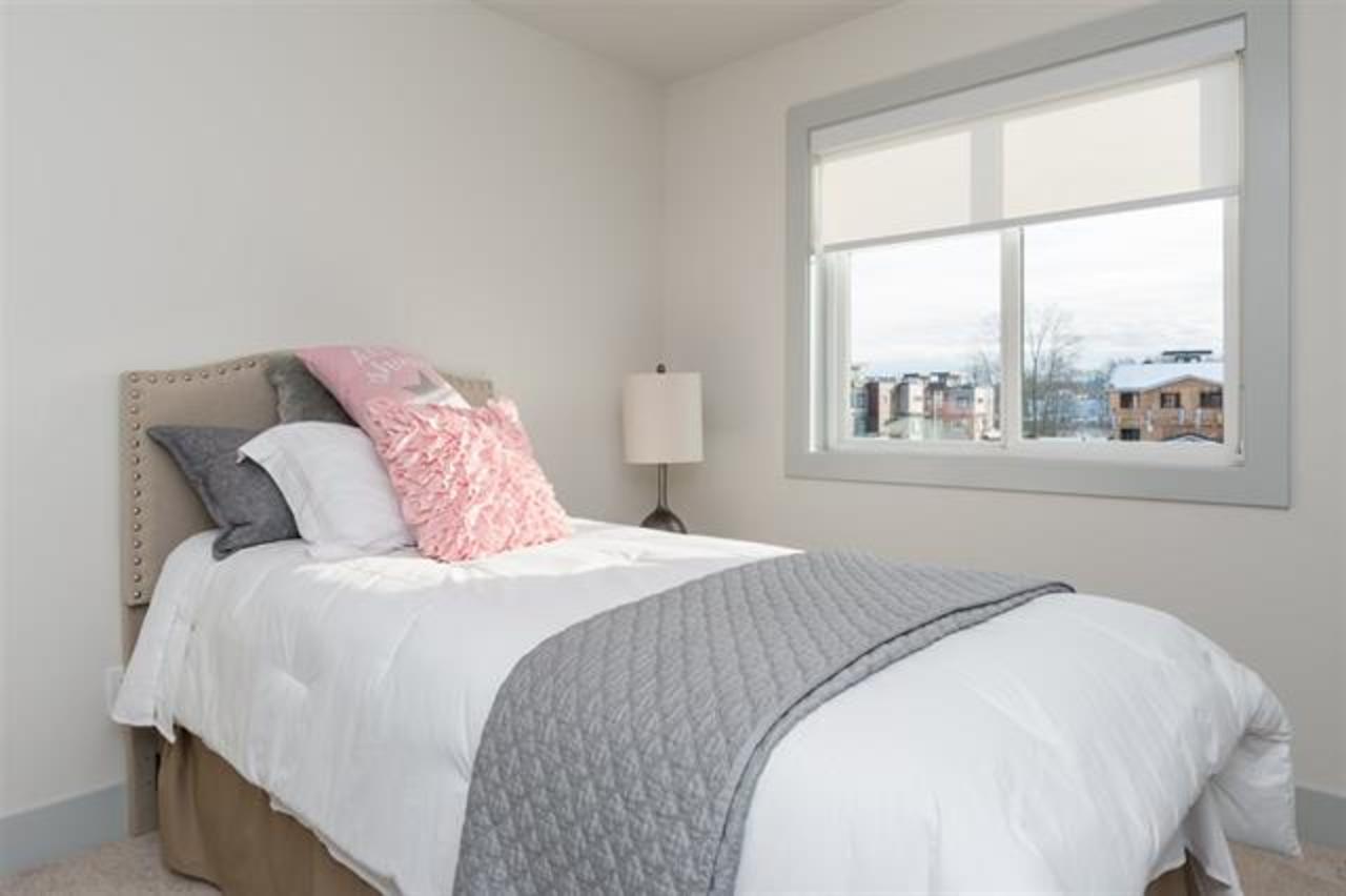 262177345-12 of 50 - 188 Wood Street, Queensborough, New Westminster