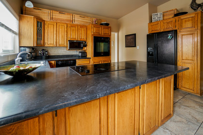 dsc03120 of 932 Westmount Drive, College Park PM, Port Moody dsc03120 of 932 Westmount Drive, College Park PM, Port Moody
