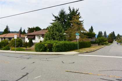 927-smith-avenue-coquitlam-west-coquitlam-03 of 927 Smith Avenue, Coquitlam West, Coquitlam