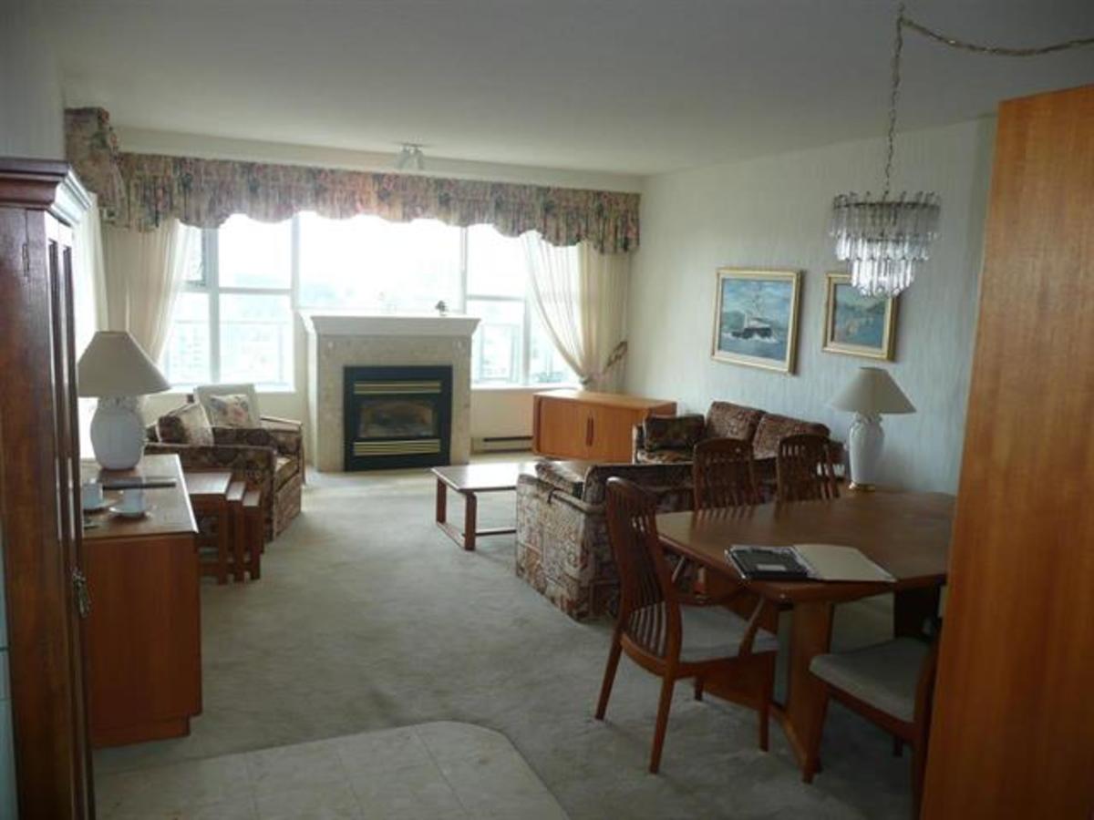 262244683-2 of 2220 - 4825 Hazel Street, Forest Glen BS, Burnaby South