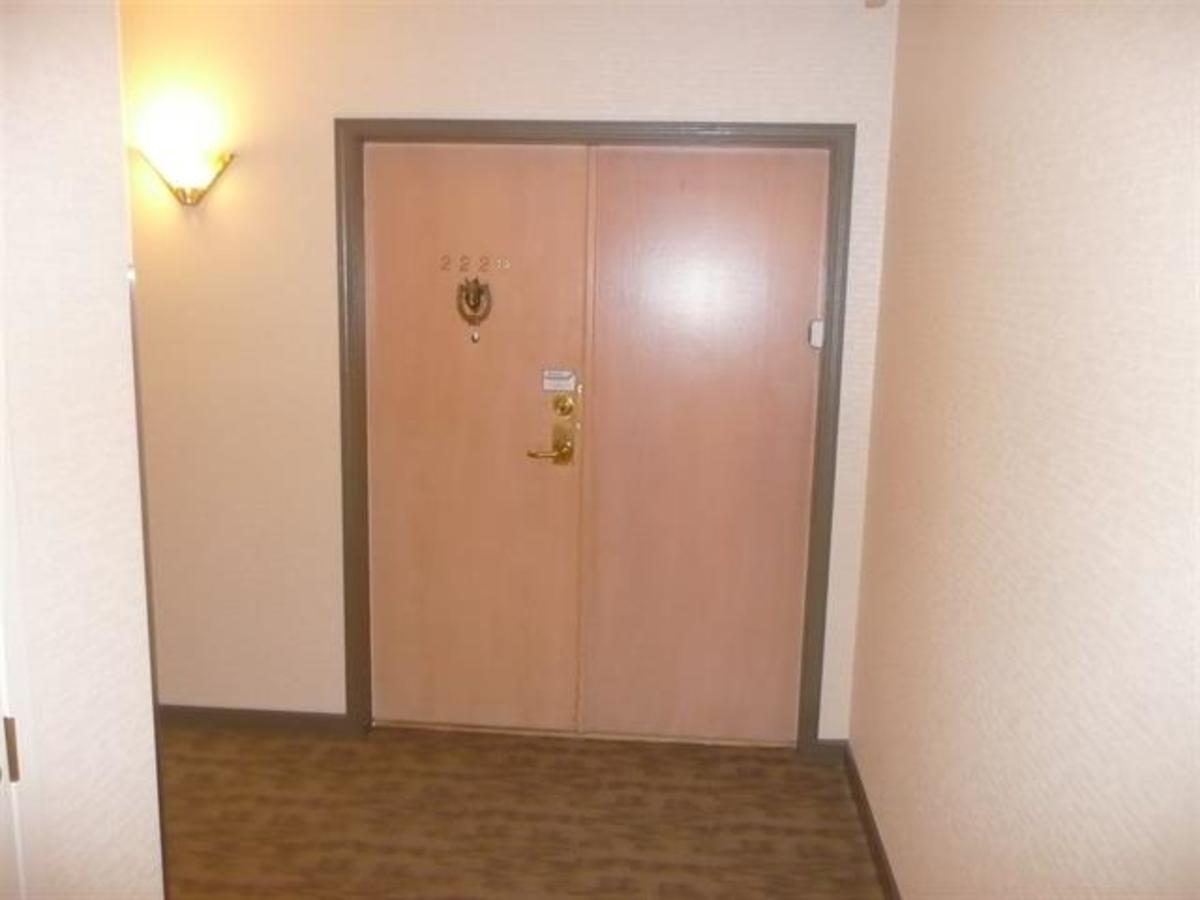 262244683-6 of 2220 - 4825 Hazel Street, Forest Glen BS, Burnaby South