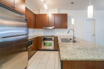 15322-101-avenue-guildford-north-surrey-03 of 103 - 15322 101 Avenue, Guildford, North Surrey