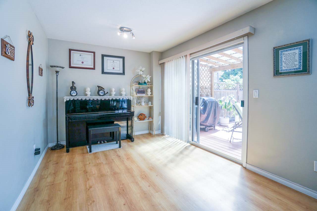 626-alderson-avenue-coquitlam-west-coquitlam-08 of 626 Alderson Avenue, Coquitlam West, Coquitlam 626-alderson-avenue-coquitlam-west-coquitlam-08 of 626 Alderson Avenue, Coquitlam West, Coquitlam