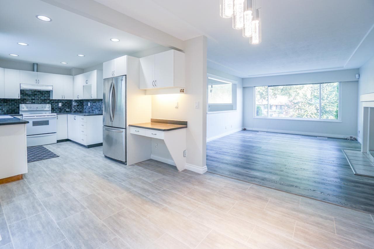 703-accacia-avenue-coquitlam-west-coquitlam-02 of 703 Accacia Avenue, Coquitlam West, Coquitlam 703-accacia-avenue-coquitlam-west-coquitlam-02 of 703 Accacia Avenue, Coquitlam West, Coquitlam