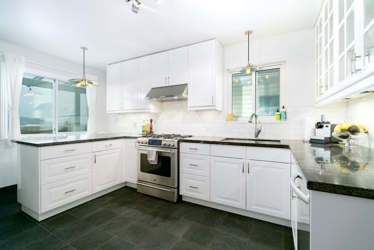 86-n-ellesmere-avenue-capitol-hill-bn-burnaby-north-05 of 86 N Ellesmere Avenue, Capitol Hill BN, Burnaby North 86-n-ellesmere-avenue-capitol-hill-bn-burnaby-north-05 of 86 N Ellesmere Avenue, Capitol Hill BN, Burnaby North