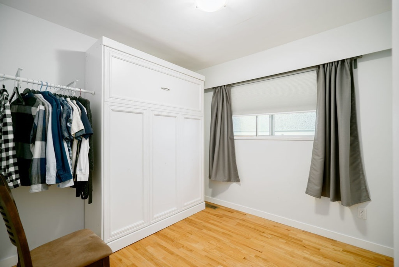 86-n-ellesmere-avenue-capitol-hill-bn-burnaby-north-09 of 86 N Ellesmere Avenue, Capitol Hill BN, Burnaby North 86-n-ellesmere-avenue-capitol-hill-bn-burnaby-north-09 of 86 N Ellesmere Avenue, Capitol Hill BN, Burnaby North