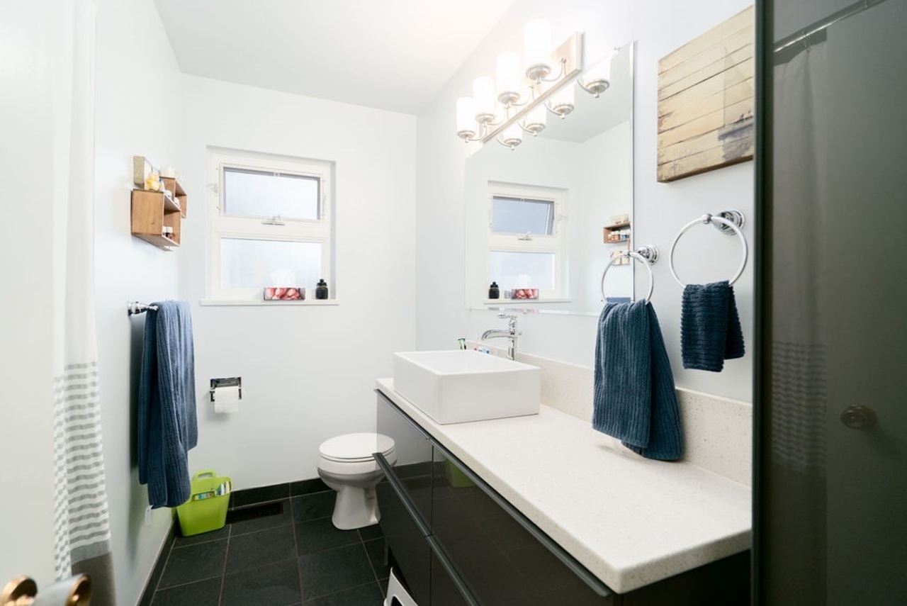 86-n-ellesmere-avenue-capitol-hill-bn-burnaby-north-10 of 86 N Ellesmere Avenue, Capitol Hill BN, Burnaby North 86-n-ellesmere-avenue-capitol-hill-bn-burnaby-north-10 of 86 N Ellesmere Avenue, Capitol Hill BN, Burnaby North