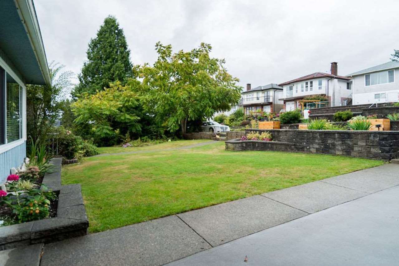 86-n-ellesmere-avenue-capitol-hill-bn-burnaby-north-18 of 86 N Ellesmere Avenue, Capitol Hill BN, Burnaby North 86-n-ellesmere-avenue-capitol-hill-bn-burnaby-north-18 of 86 N Ellesmere Avenue, Capitol Hill BN, Burnaby North