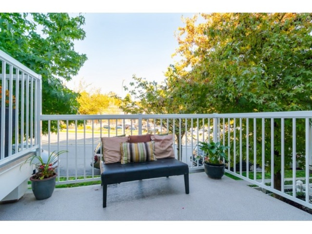 image-262024508-19.jpg of 17 - 8890  Drive, Walnut Grove, Langley