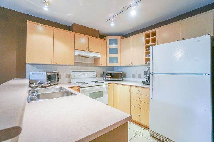 3122-st-johns-street-port-moody-centre-port-moody-04 of 328 - 3122 St Johns Street, Port Moody Centre, Port Moody