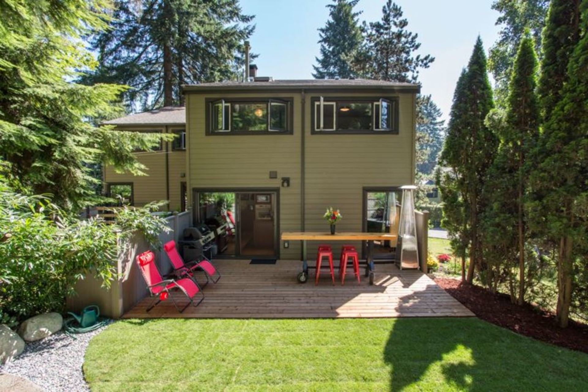 image of 967 Heritage Boulevard, Seymour NV, North Vancouver image of 967 Heritage Boulevard, Seymour NV, North Vancouver