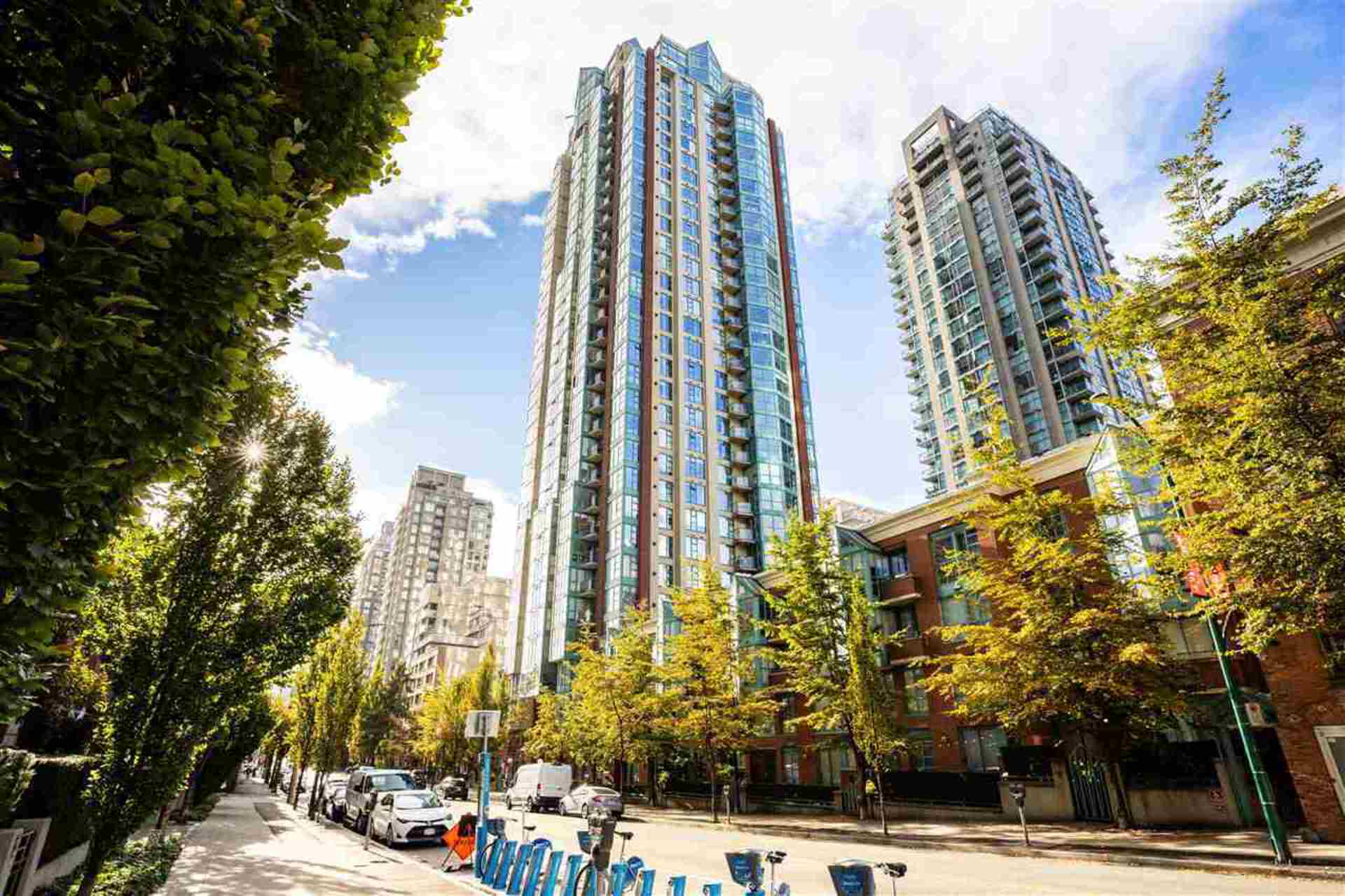 image of 1902 - 939 Homer Street, Yaletown, Vancouver West image of 1902 - 939 Homer Street, Yaletown, Vancouver West