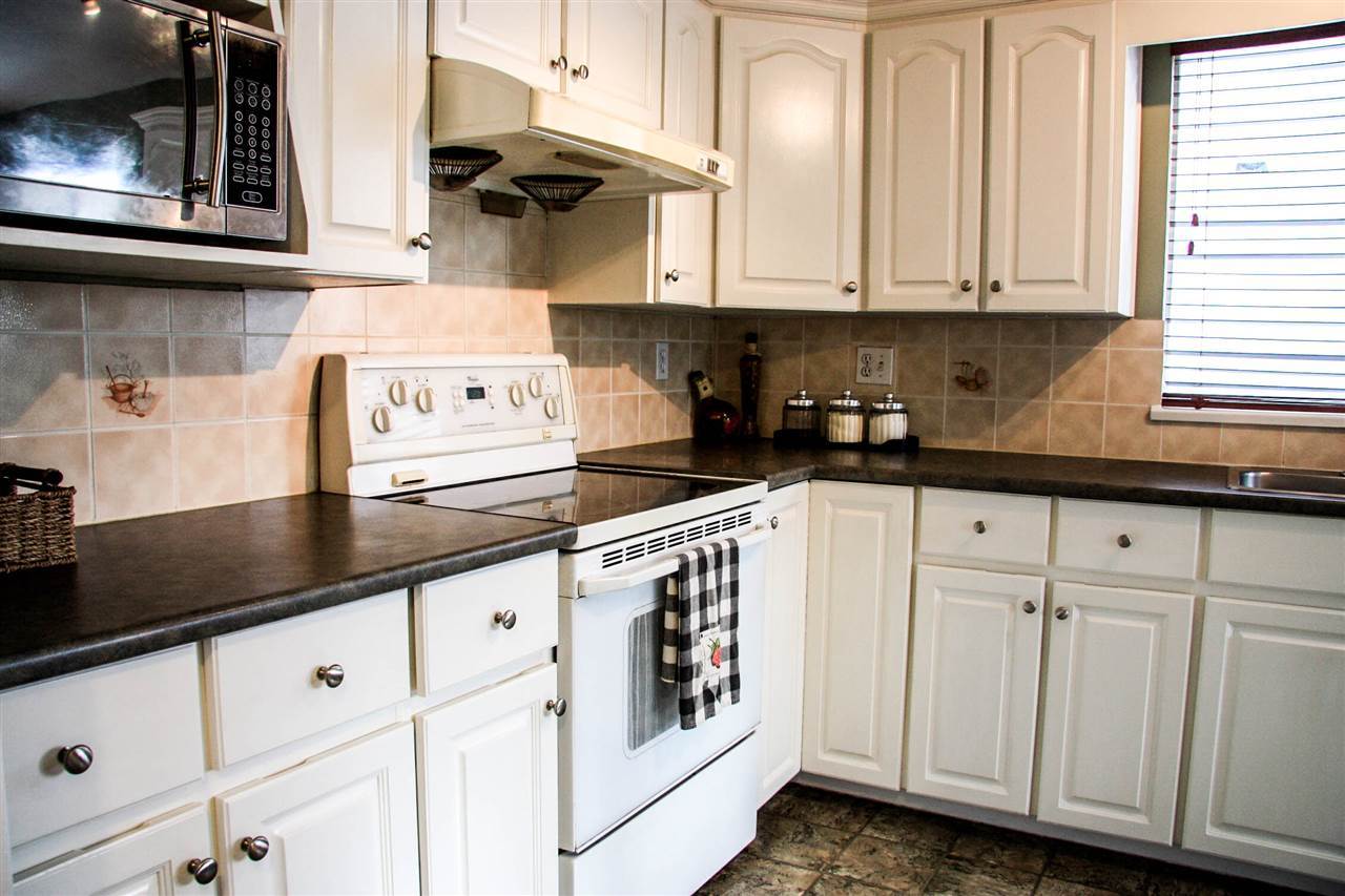 image-262037611-6.jpg of 15766  Avenue, Fraser Heights, North Surrey