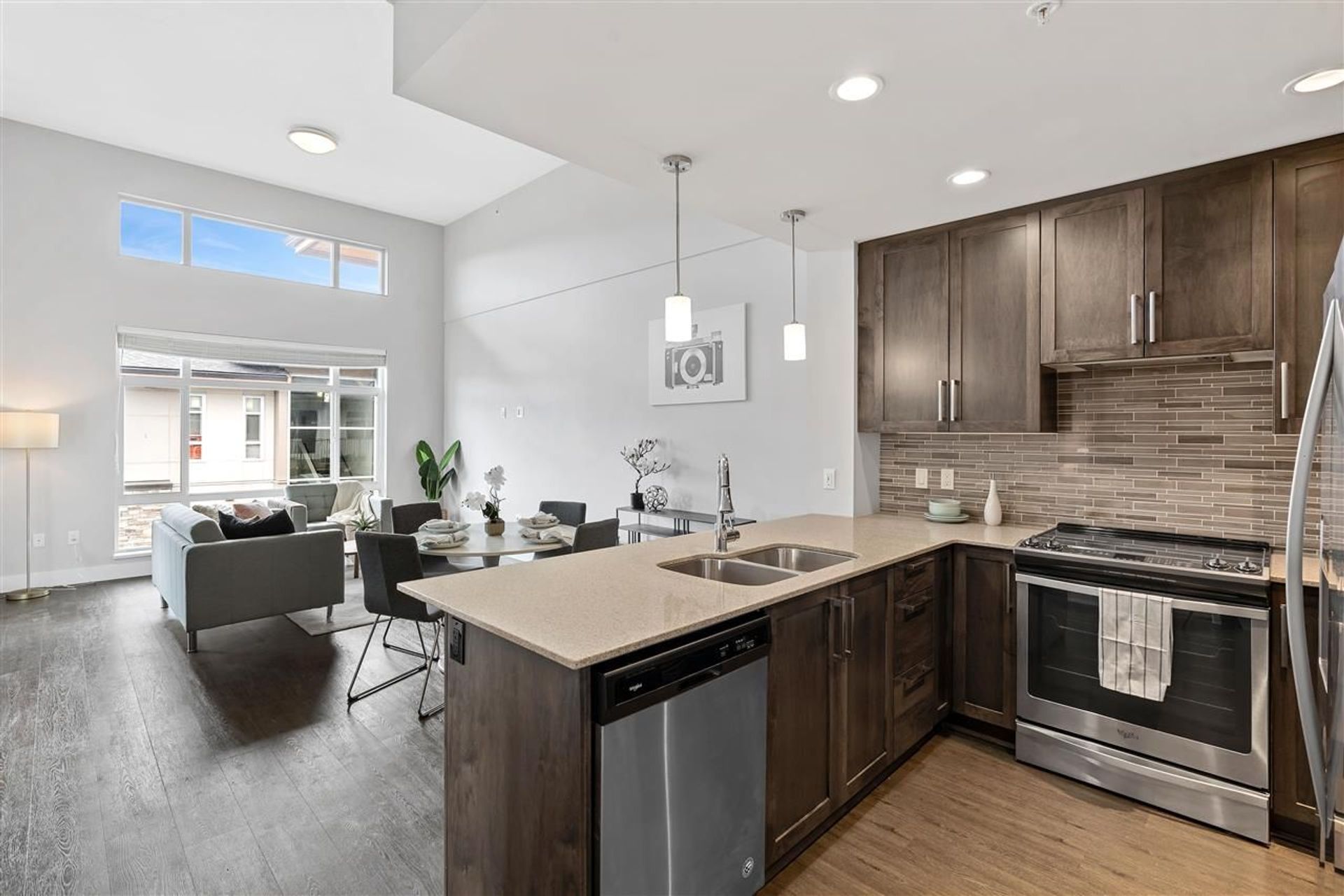 image of 601 - 2465 Wilson Avenue, Central Pt Coquitlam, Port Coquitlam image of 601 - 2465 Wilson Avenue, Central Pt Coquitlam, Port Coquitlam