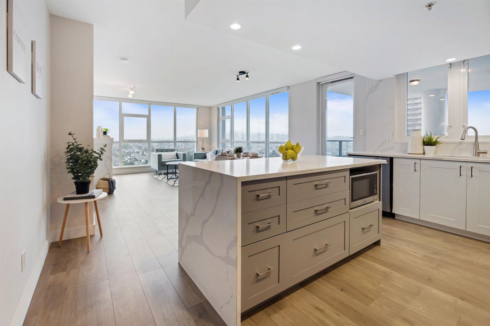 image of 2202 - 4400 Buchanan Street, Brentwood Park, Burnaby North image of 2202 - 4400 Buchanan Street, Brentwood Park, Burnaby North