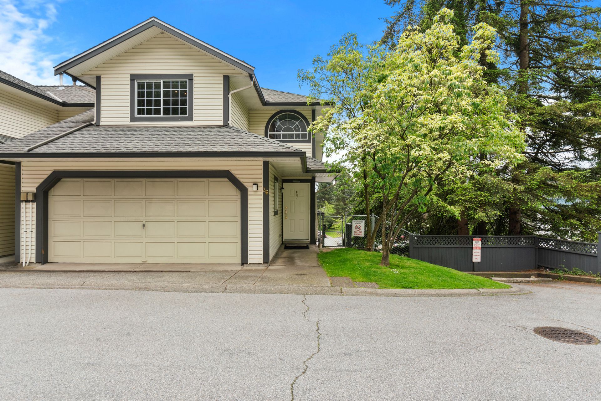 image of 36 - 2561 Runnel Drive, Eagle Ridge CQ, Coquitlam image of 36 - 2561 Runnel Drive, Eagle Ridge CQ, Coquitlam