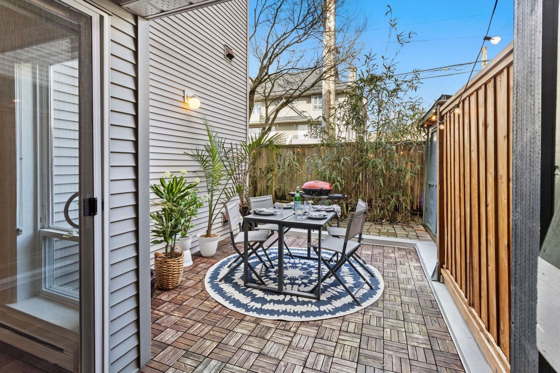 image of 208 - 3939 Hastings Street, Vancouver Heights, Burnaby North image of 208 - 3939 Hastings Street, Vancouver Heights, Burnaby North