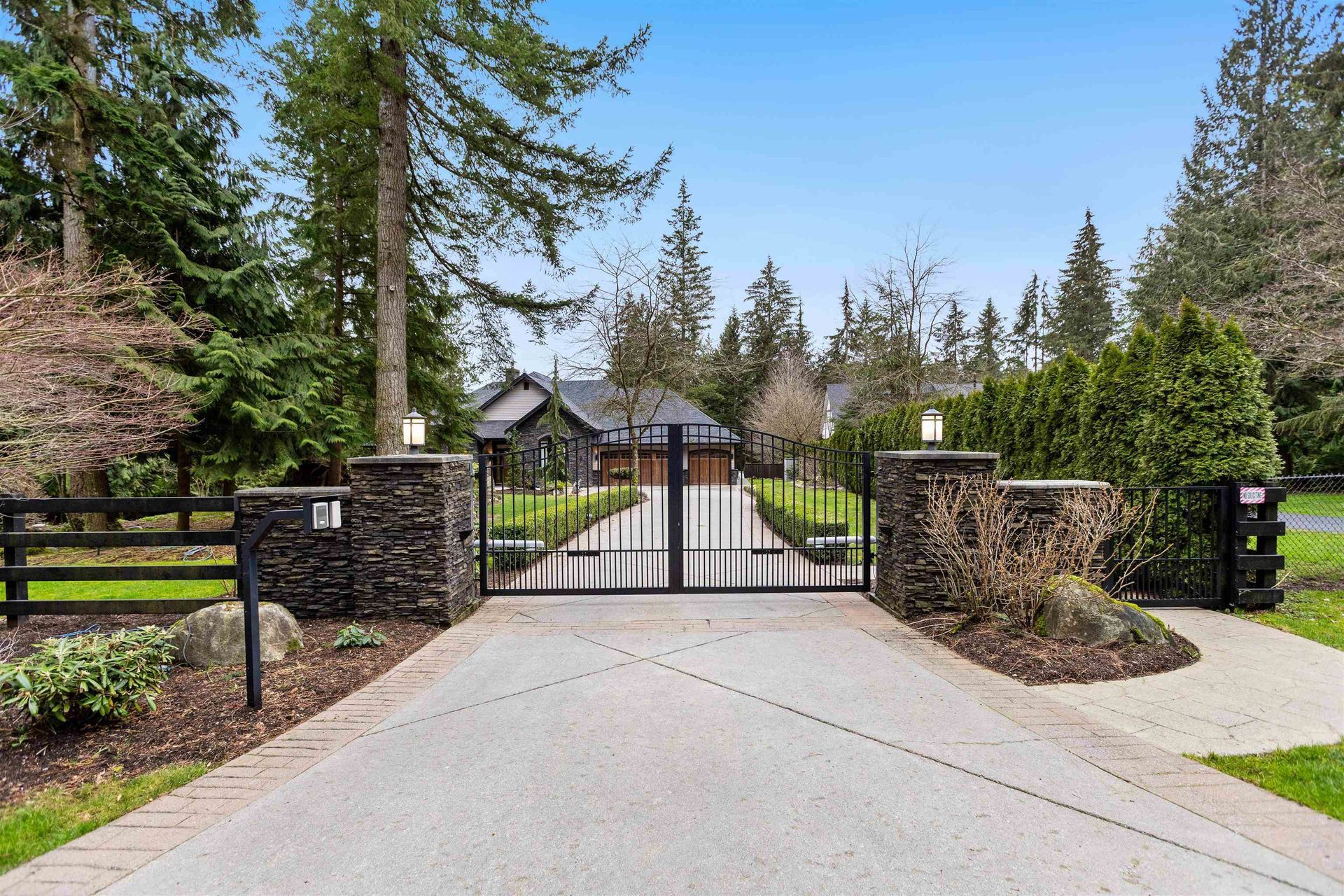 27552-128-avenue-northeast-maple-ridge-03 of 27552 128 Avenue, Northeast, Maple Ridge