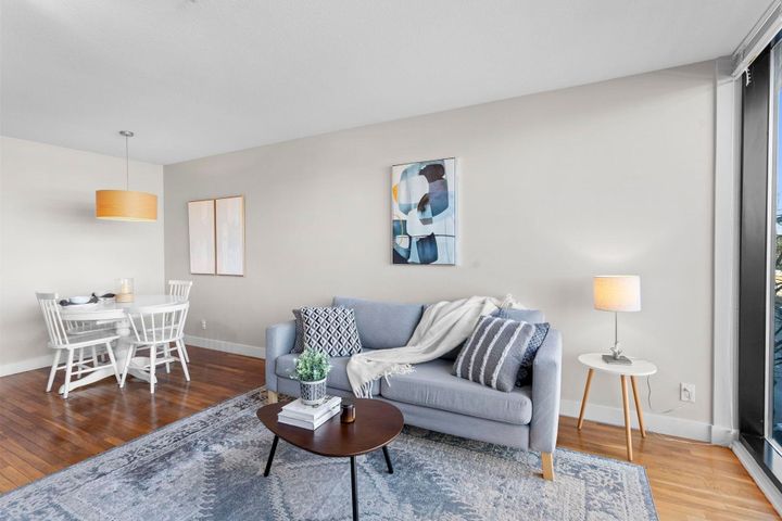 2525-blenheim-street-kitsilano-vancouver-west-07 of 307 - 2525 Blenheim Street, Kitsilano, Vancouver West