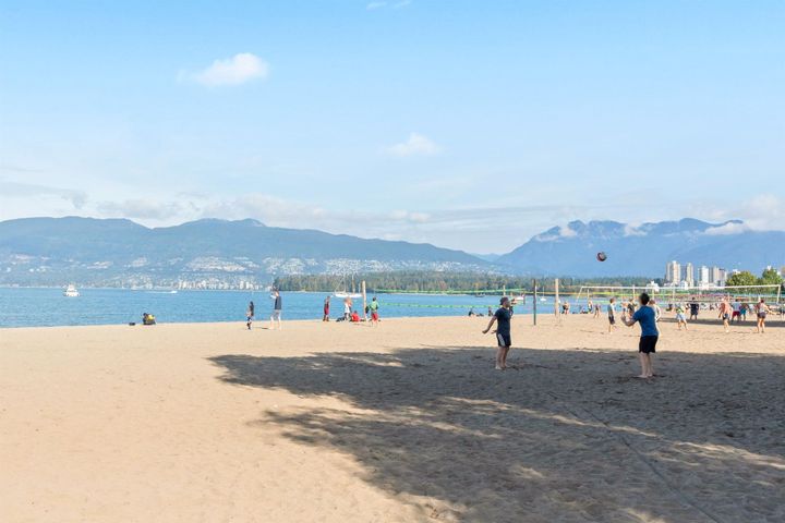 2525-blenheim-street-kitsilano-vancouver-west-24 of 307 - 2525 Blenheim Street, Kitsilano, Vancouver West