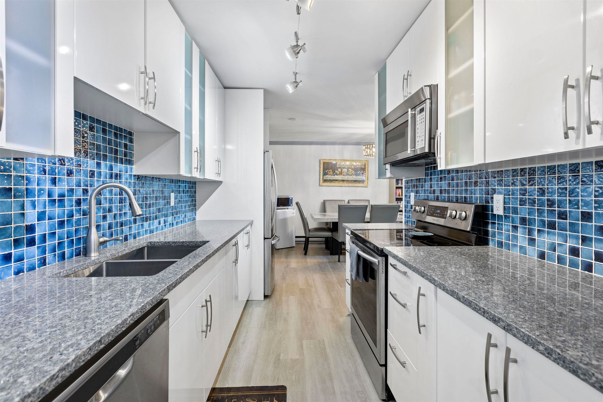 1195-pipeline-road-new-horizons-coquitlam-07 of 320 - 1195 Pipeline Road, New Horizons, Coquitlam