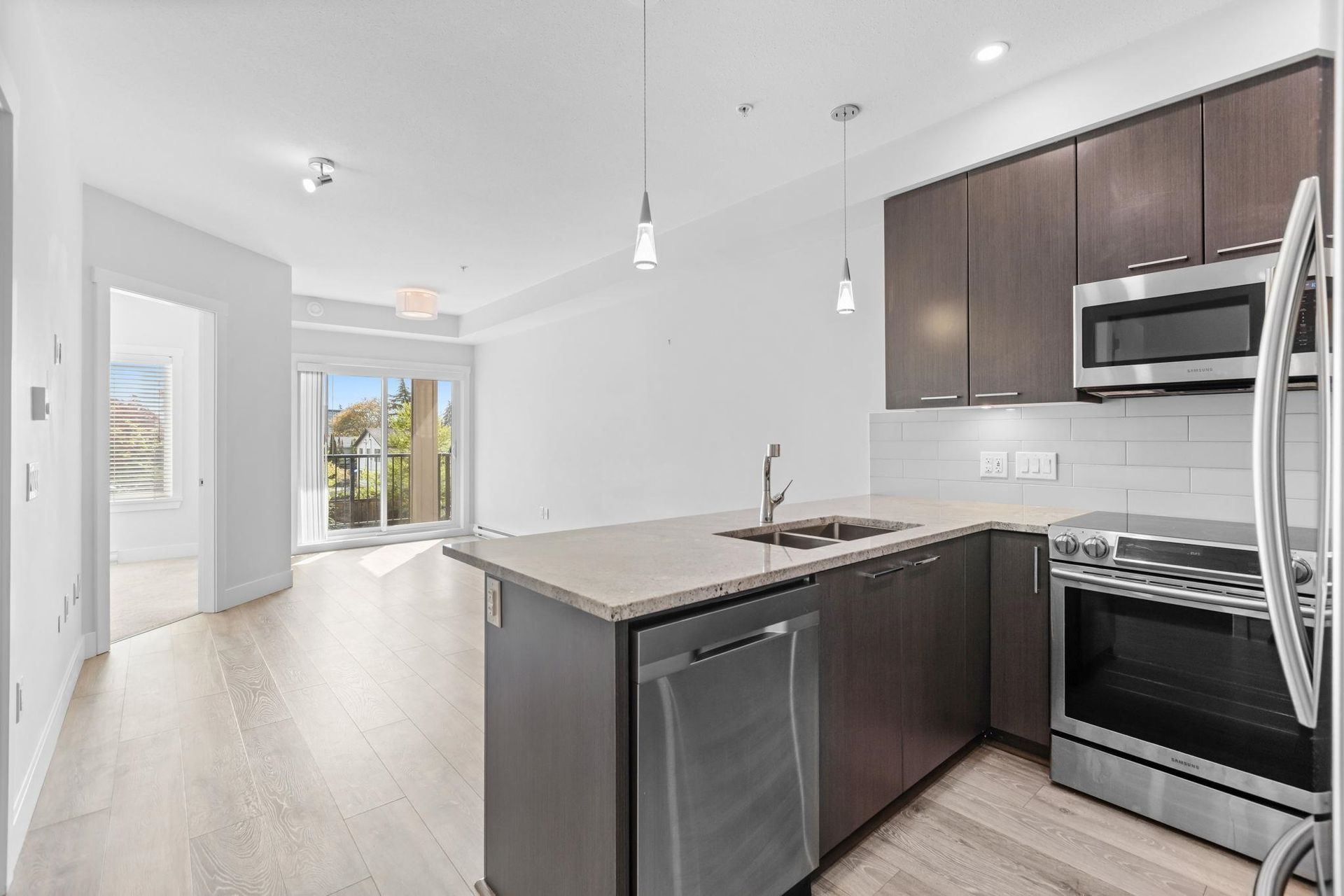 20175-53-avenue-langley-city-langley-04 of 212 - 20175 53 Avenue, Langley City, Langley