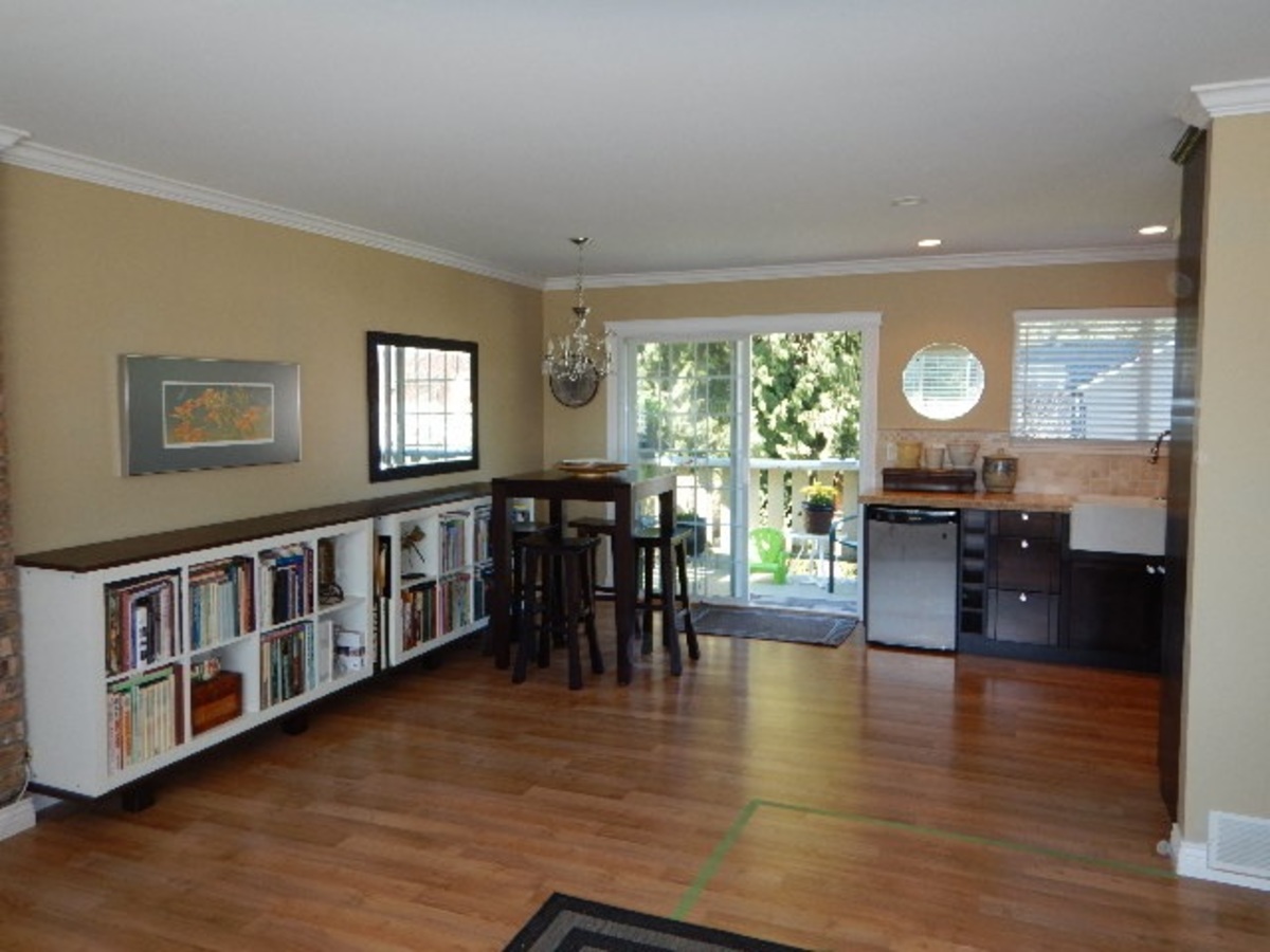 Dining Area  of 857 Pinemont Avenue, Lincoln Park PQ, Port Coquitlam