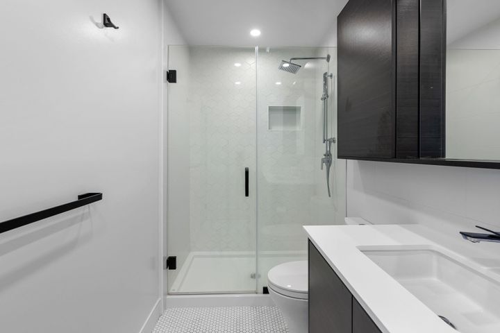 55-klahanie-drive-port-moody-centre-port-moody-21 of 631 - 55 Klahanie Drive, Port Moody Centre, Port Moody