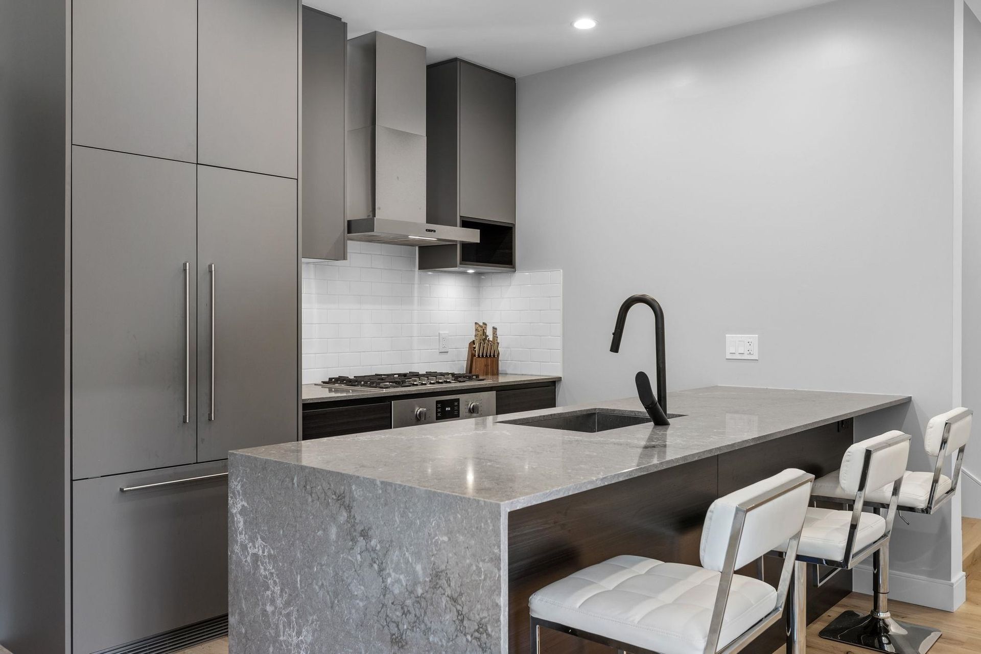 55-klahanie-drive-port-moody-centre-port-moody-12 of 631 - 55 Klahanie Drive, Port Moody Centre, Port Moody