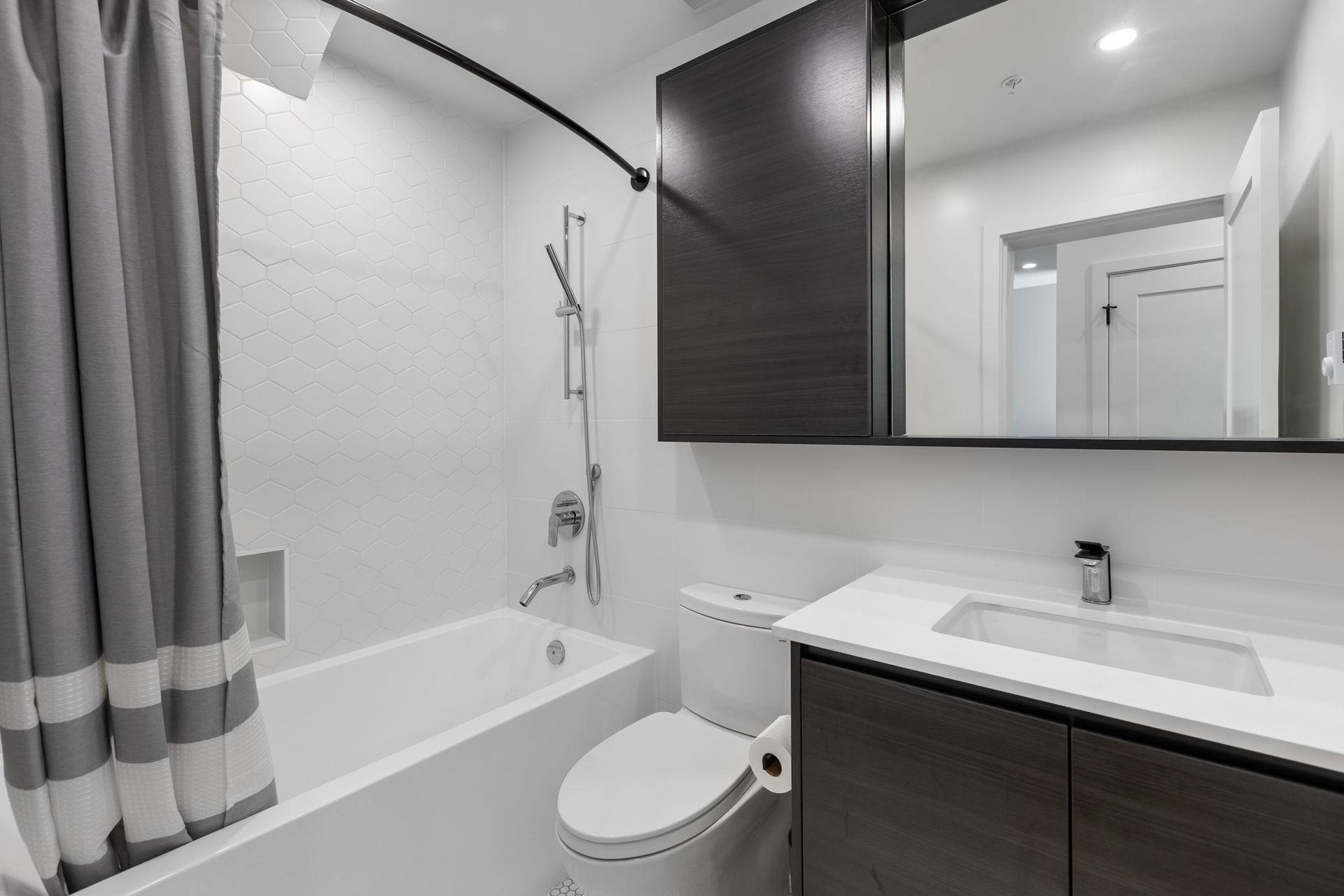 55-klahanie-drive-port-moody-centre-port-moody-25 of 631 - 55 Klahanie Drive, Port Moody Centre, Port Moody