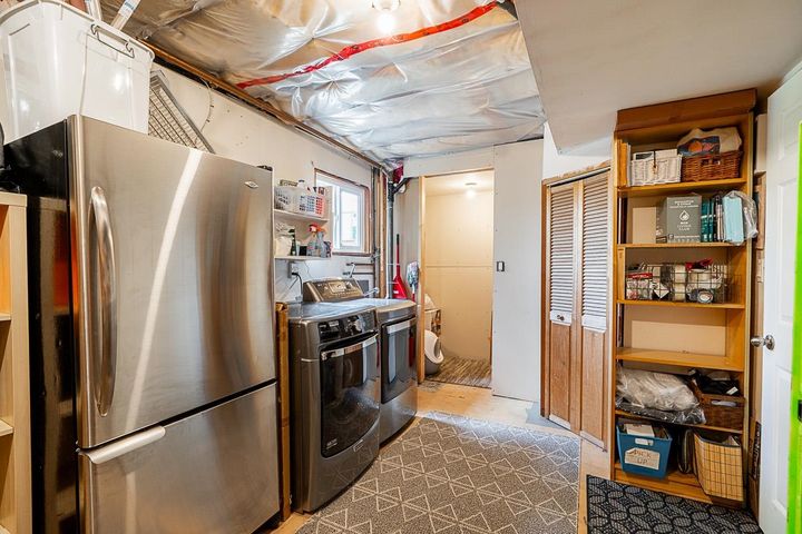 545-garrow-drive-glenayre-port-moody-28 of 545 Garrow Drive, Glenayre, Port Moody