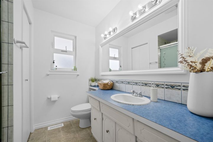 687-rosser-avenue-willingdon-heights-burnaby-north-17 of 687 Rosser Avenue, Willingdon Heights, Burnaby North