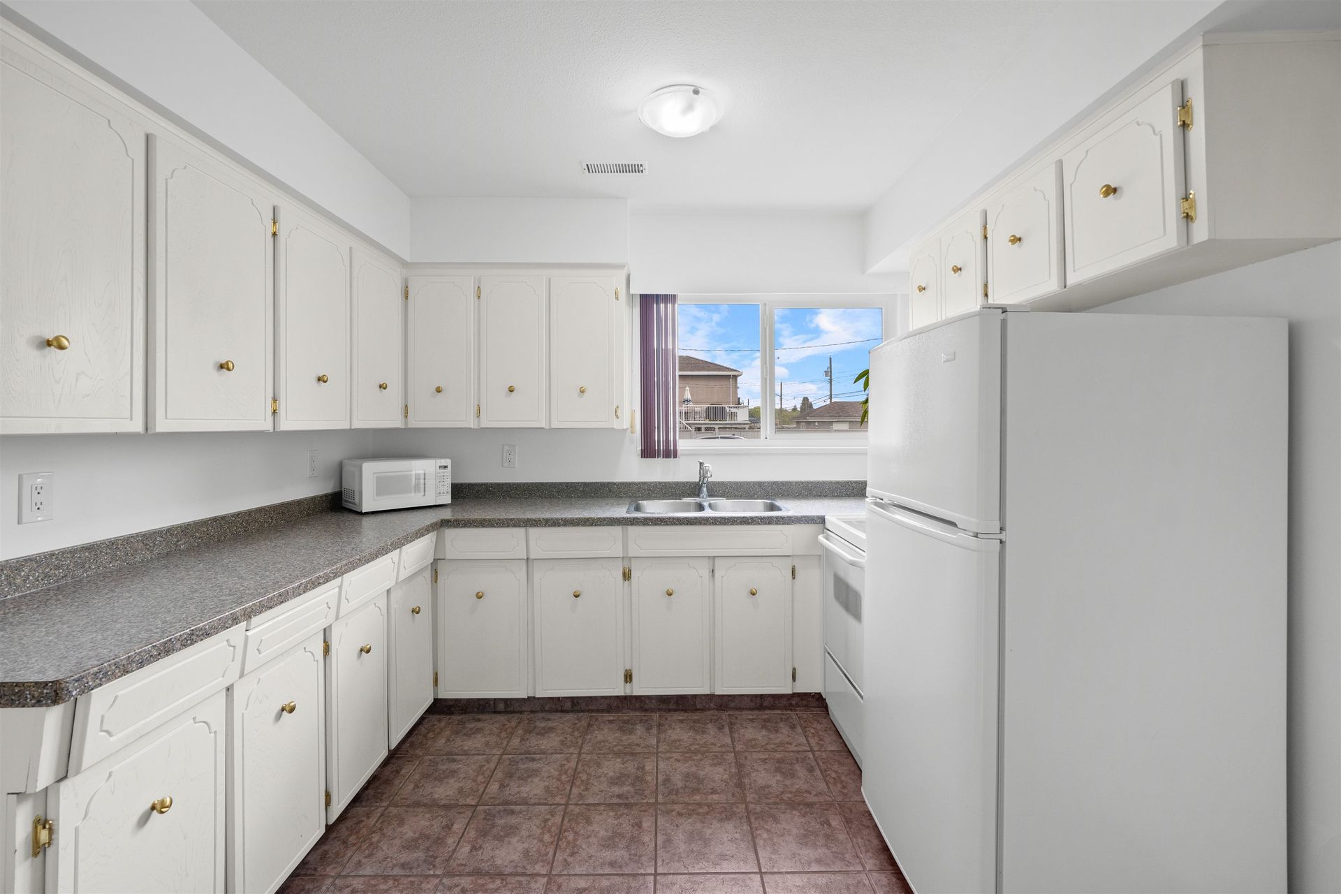 687-rosser-avenue-willingdon-heights-burnaby-north-23 of 687 Rosser Avenue, Willingdon Heights, Burnaby North