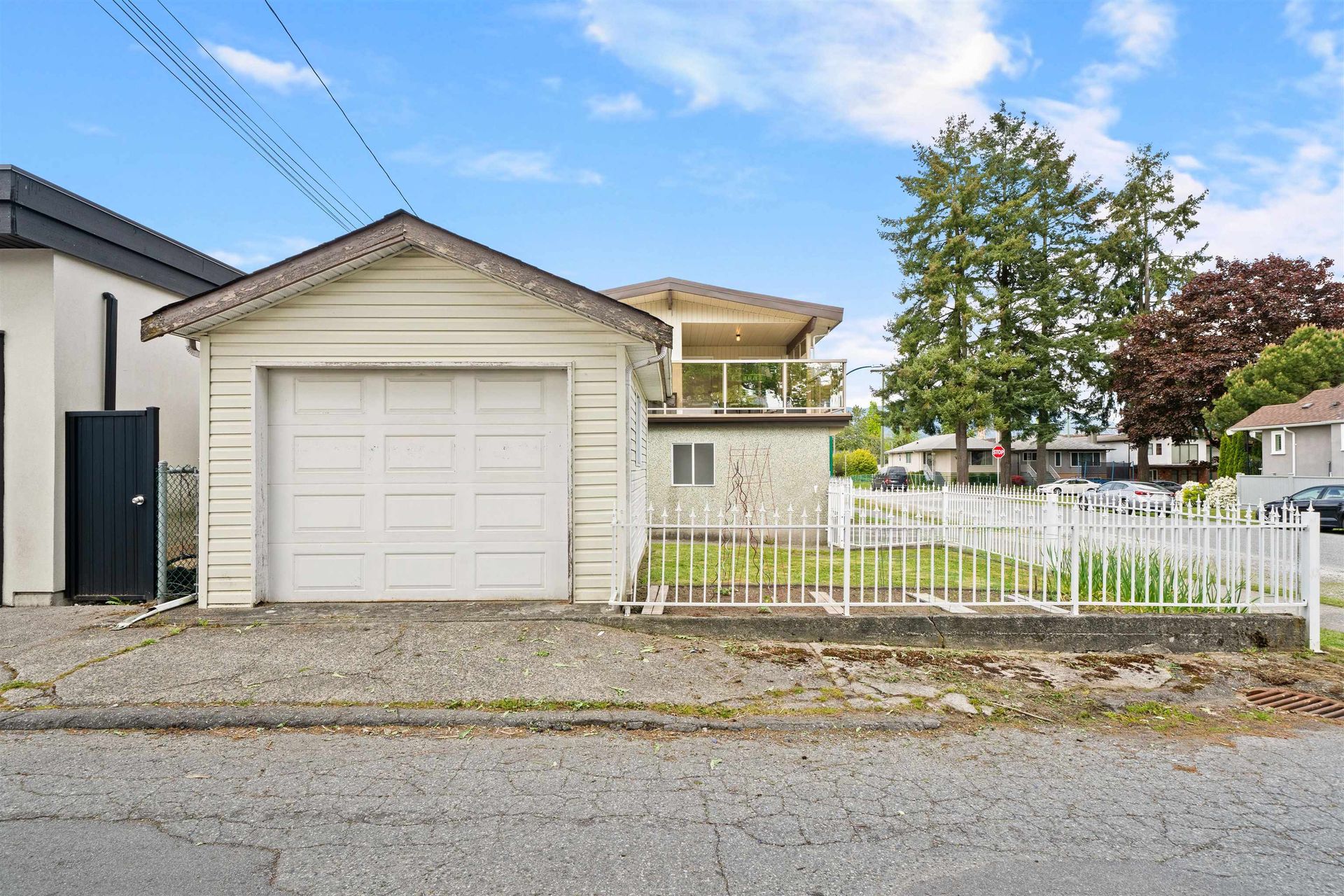 687-rosser-avenue-willingdon-heights-burnaby-north-36 of 687 Rosser Avenue, Willingdon Heights, Burnaby North