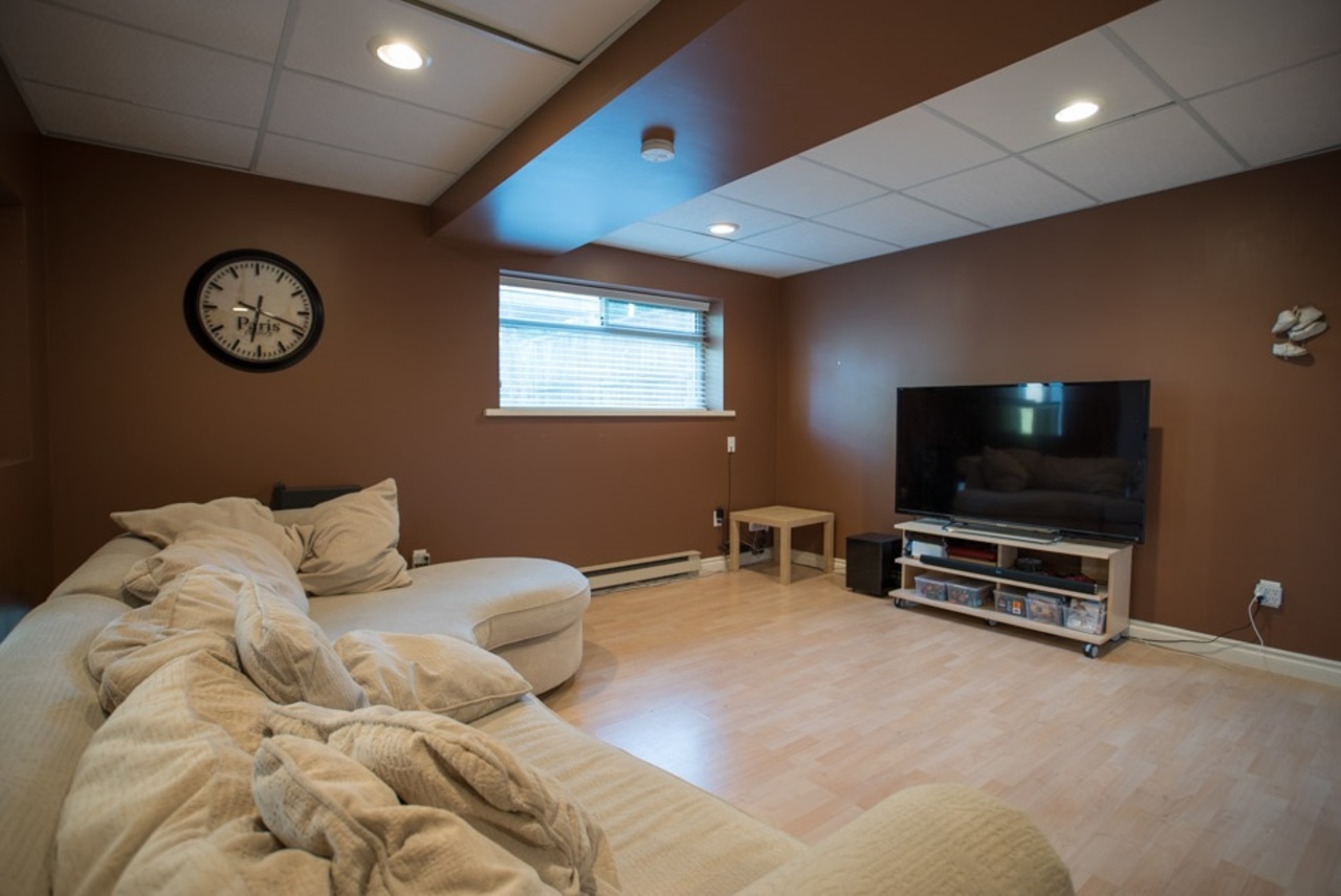 image-262088533-13.jpg of 1410  Avenue, Oxford Heights, Port Coquitlam