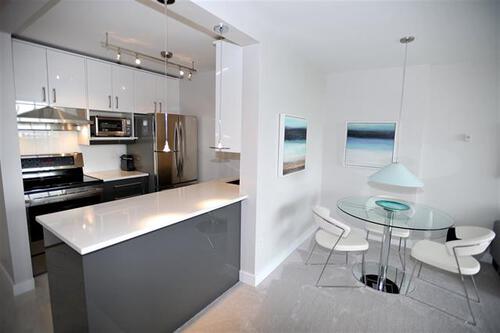 262438648-6 at 1402 - 2004 Fullerton Avenue, Pemberton Heights, North Vancouver