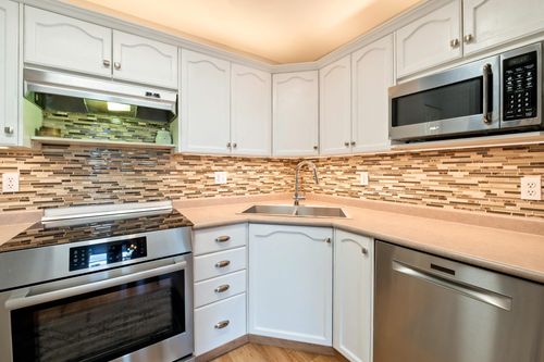 301-maude-road-north-shore-pt-moody-port-moody-12 at 606 - 301 Maude Road, North Shore Pt Moody, Port Moody