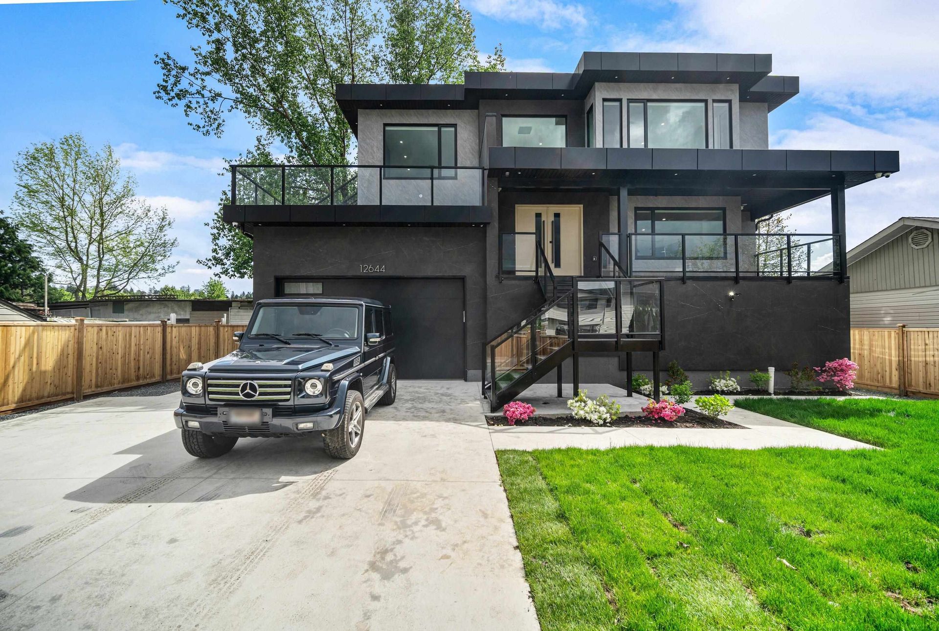 12644 113b Avenue, Bridgeview, North Surrey 