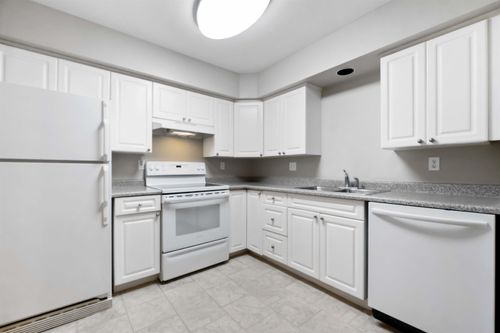 20556-113-avenue-southwest-maple-ridge-maple-ridge-11 at 304 - 20556 113 Avenue, Southwest Maple Ridge, Maple Ridge