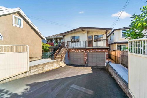 2739-e-8th-avenue-renfrew-ve-vancouver-east-40 at 2739 E 8th Avenue, Renfrew VE, Vancouver East