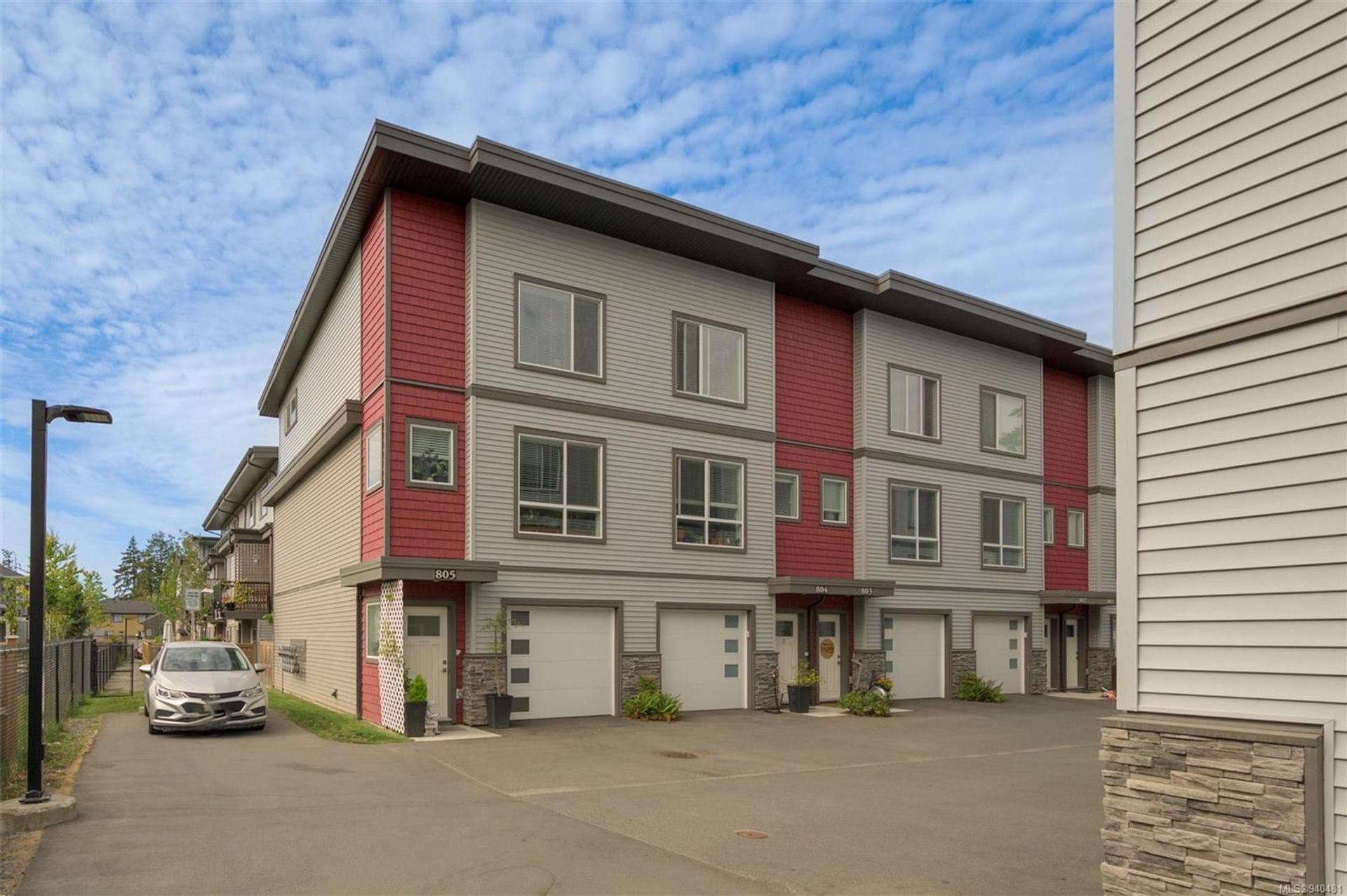 805 - 3351 Luxton Road, Happy Valley, Langford by Julia Abraham Real Estate 805 - 3351 Luxton Road, Happy Valley, Langford