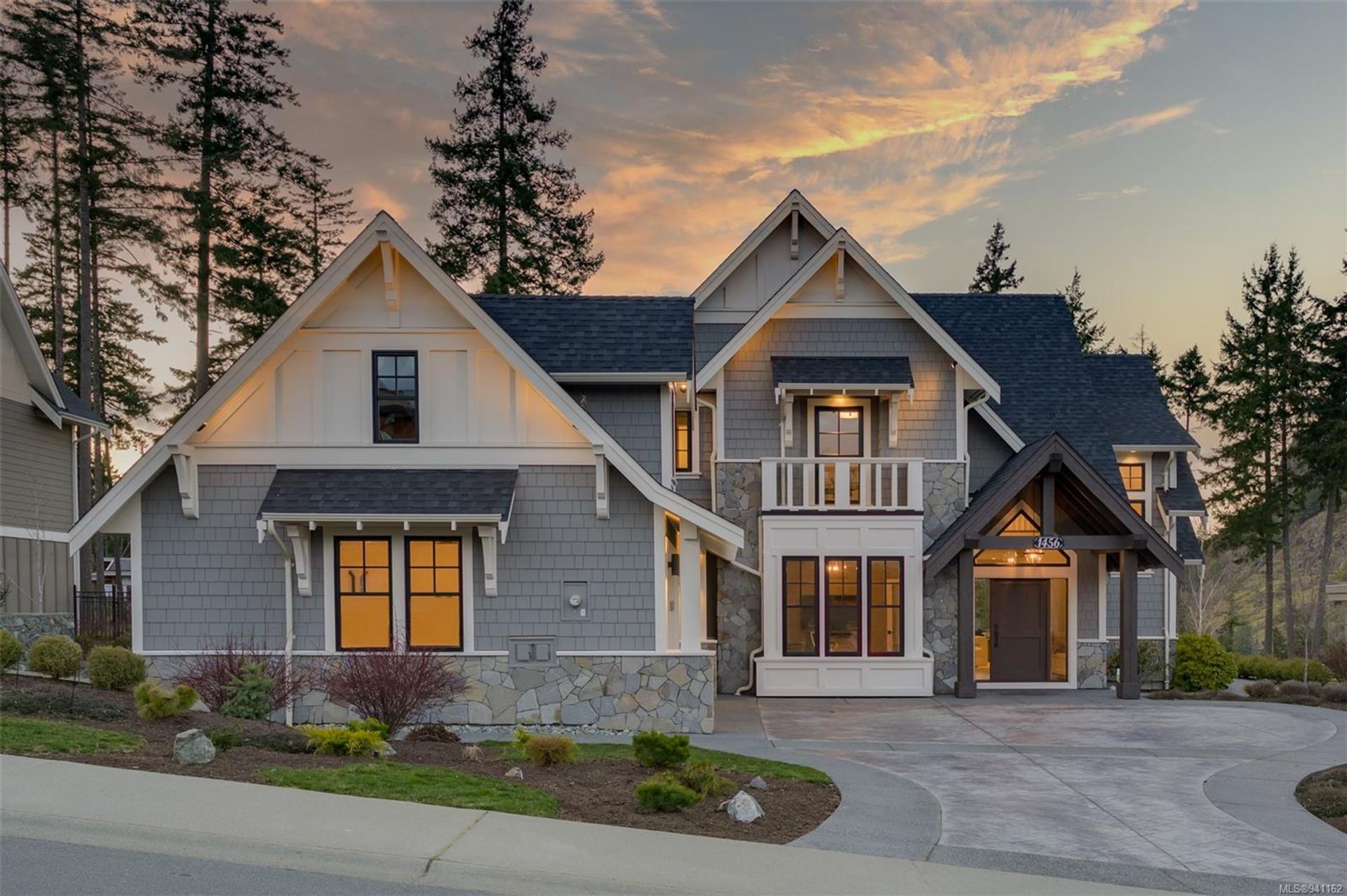 1456 Pebble Place, Bear Mountain, Langford by Julia Abraham Real Estate 1456 Pebble Place, Bear Mountain, Langford