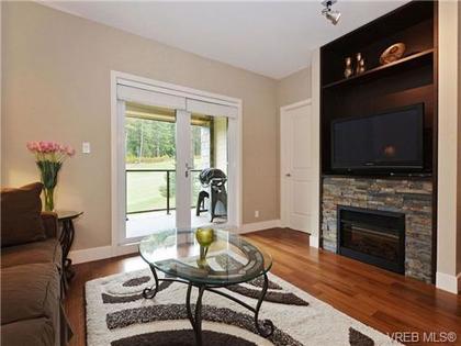 350956-single-family-1hs65ed-o at 211 - 1400 Lynburne, Bear Mountain, Langford