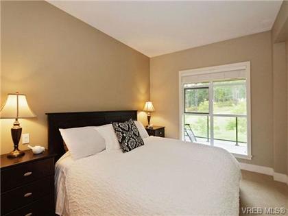 350956-single-family-1mxbj8d-o at 211 - 1400 Lynburne, Bear Mountain, Langford