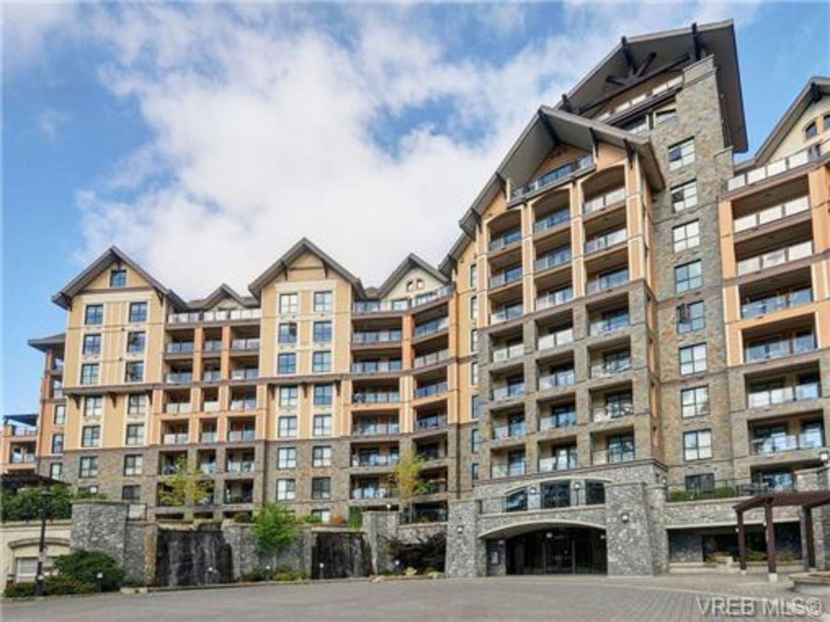 213 - 1400  Pl, Bear Mountain, Langford  by Julia Abraham Real Estate 213 - 1400  Pl, Bear Mountain, Langford