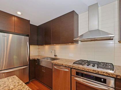 640 (9) at 609 - 1400 Lynburne Pl, Langford Proper, Langford